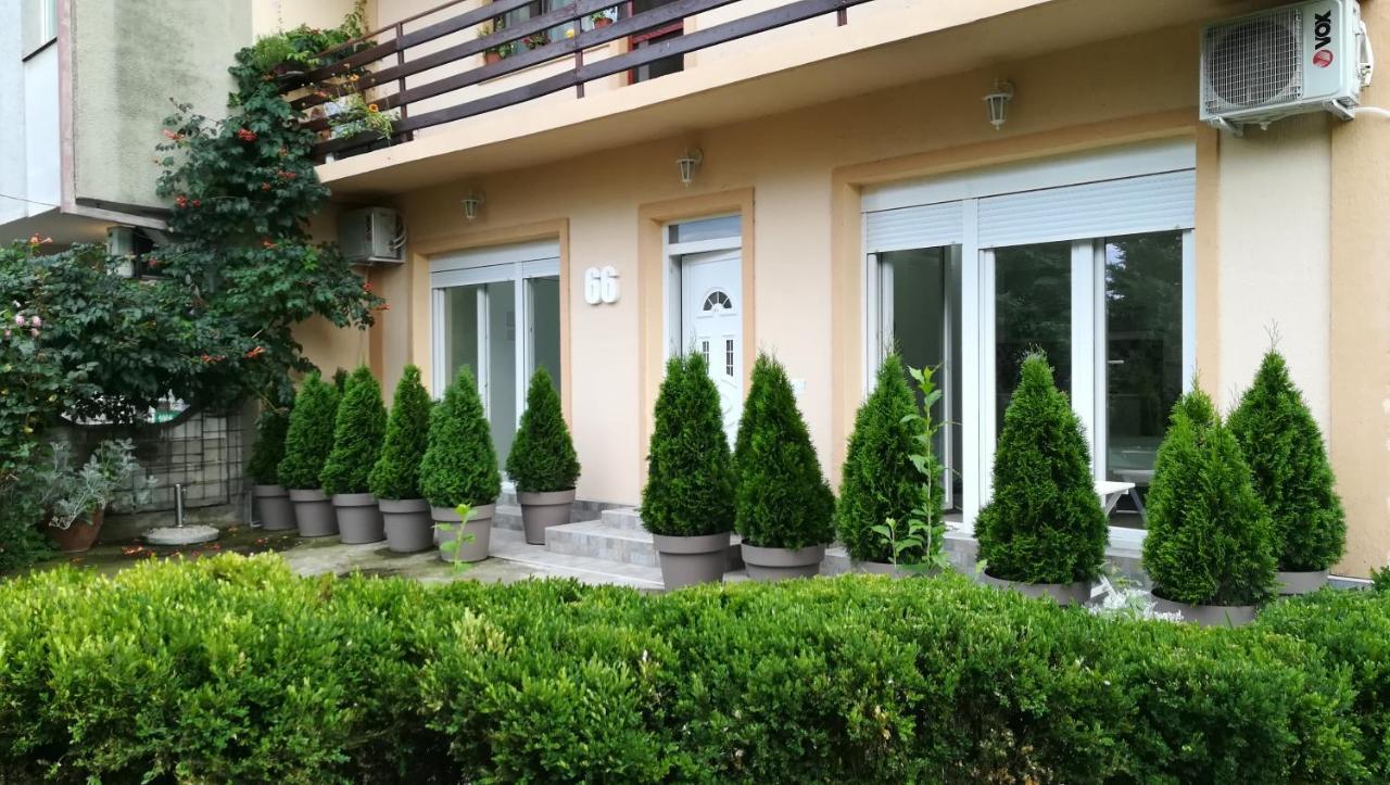 M4U Apartments Ni Buitenkant foto