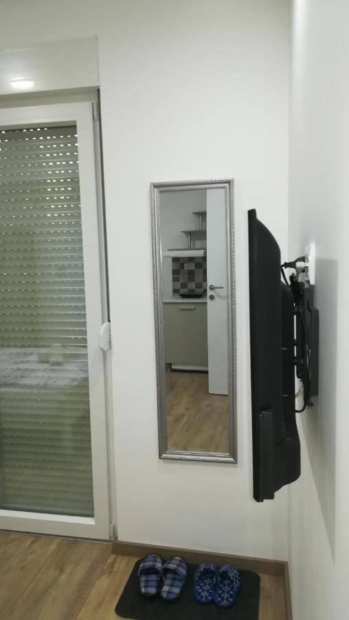 M4U Apartments Ni Buitenkant foto