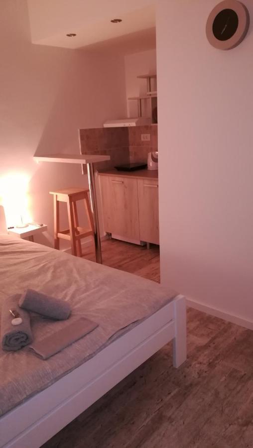M4U Apartments Ni Buitenkant foto